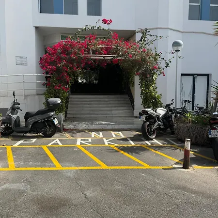 Island Paradise A With A Kitchenette, Private Bathroom And Balcony, In A Complex With 3 Swimming Pools, 800m Away From The Ocean Front Apartament *