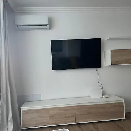 Lägenhet Island Paradise A With A Kitchenette, Private Bathroom And Balcony, In A Complex With 3 Swimming Pools, 800m Away From The Ocean Front *