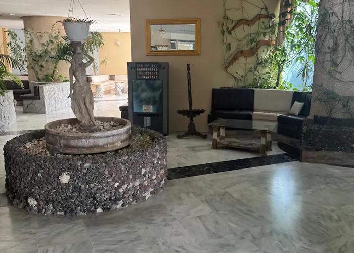 Island Paradise A With A Kitchenette, Private Bathroom And Balcony, In A Complex With 3 Swimming Pools, 800m Away From The Ocean Front