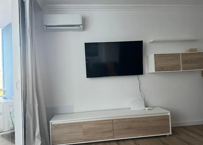 公寓 Island Paradise A With A Kitchenette, Private Bathroom And Balcony, In A Complex With 3 Swimming Pools, 800m Away From The Ocean Front *