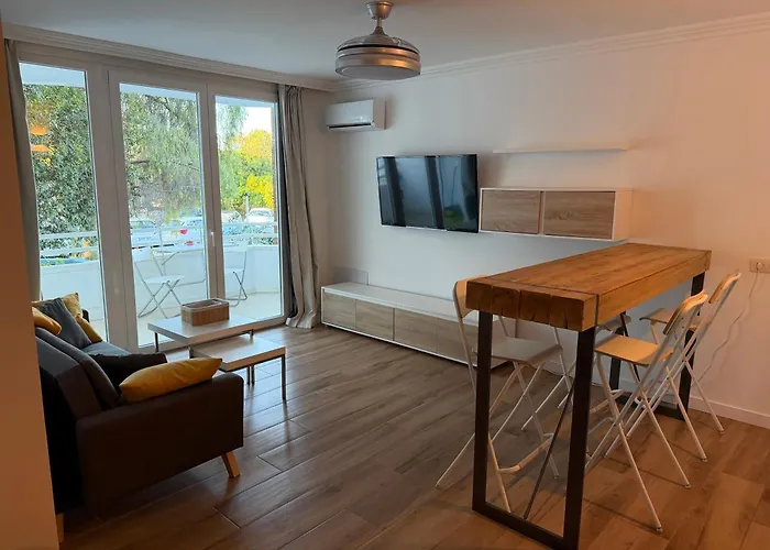 公寓 Island Paradise A With A Kitchenette, Private Bathroom And Balcony, In A Complex With 3 Swimming Pools, 800m Away From The Ocean Front *