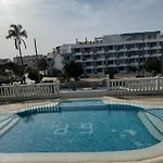 Island Paradise A With A Kitchenette, Private Bathroom And Balcony, In A Complex With 3 Swimming Pools, 800m Away From The Ocean Front דירה *