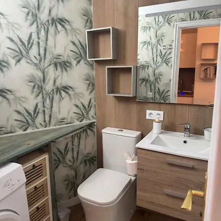 Island Paradise A With A Kitchenette, Private Bathroom And Balcony, In A Complex With 3 Swimming Pools, 800m Away From The Ocean Front Apartman