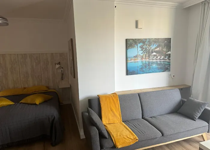 Island Paradise A With A Kitchenette, Private Bathroom And Balcony, In A Complex With 3 Swimming Pools, 800m Away From The Ocean Front Апартаменты