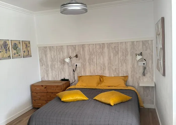 Island Paradise A With A Kitchenette, Private Bathroom And Balcony, In A Complex With 3 Swimming Pools, 800m Away From The Ocean Front Апартаменты