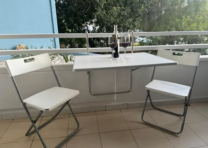 Апартаменты Island Paradise A With A Kitchenette, Private Bathroom And Balcony, In A Complex With 3 Swimming Pools, 800m Away From The Ocean Front *