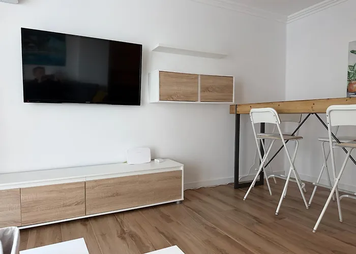 Island Paradise A With A Kitchenette, Private Bathroom And Balcony, In A Complex With 3 Swimming Pools, 800m Away From The Ocean Front Апартаменты *