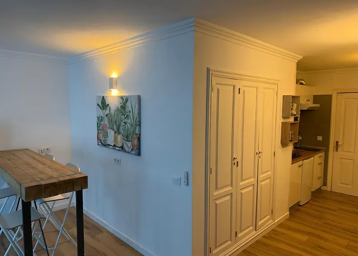 Апартаменты Island Paradise A With A Kitchenette, Private Bathroom And Balcony, In A Complex With 3 Swimming Pools, 800m Away From The Ocean Front Сан Мигель